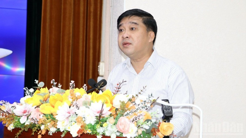 Phó Chủ tịch Ủy ban nhân dân tỉnh Đồng Nai Hồ Văn Hà phát biểu tại hội thảo. ndo_br_6-resize-2850.jpg