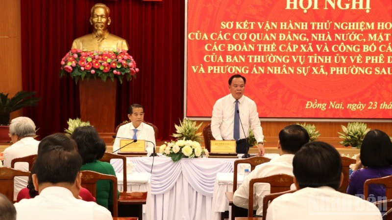 Phó Bí thư Tỉnh ủy, Chủ tịch Ủy ban nhân dân tỉnh Đồng Nai Võ Tấn Đức phát biểu tại hội nghị. ndo_br_3-resize-5830.jpg