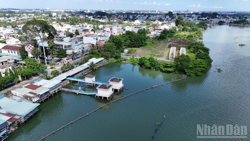 Sau hơn 10 năm kể từ khi tạm dừng, đến nay vẫn chưa định xong số phận Dự án cải tạo cảnh quan sông Đồng Nai.