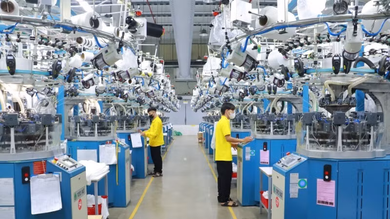 Hoạt động sản xuất hiện tại Công ty TNHH dệt kim Bangjie Việt Nam, khu công nghiệp dệt may Phố Nối, tỉnh Hưng Yên. (Ảnh: BÁO NHÂN DÂN) 