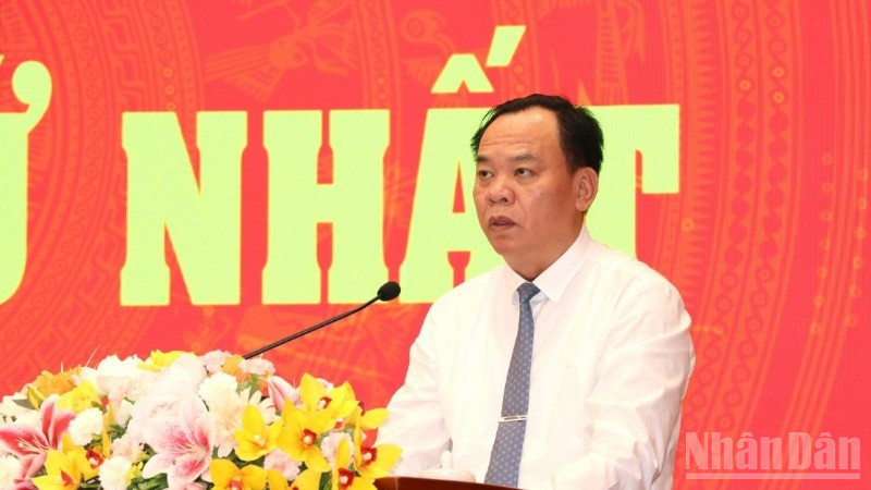 Phó Bí thư Tỉnh ủy, Chủ tịch Ủy ban nhân dân tỉnh Đồng Nai Võ Tấn Đức phát biểu tại kỳ họp. ndo_br_5-resize-3401-4666.jpg