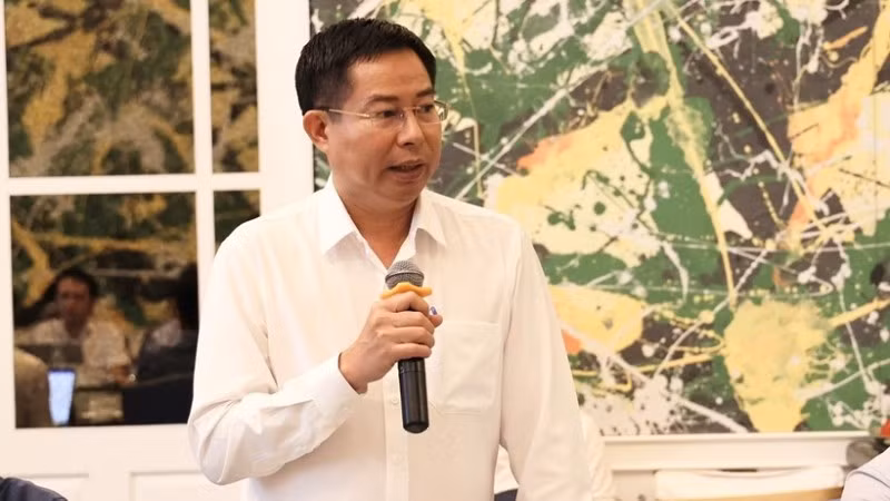 nguyen-tien-viet-5011.jpg