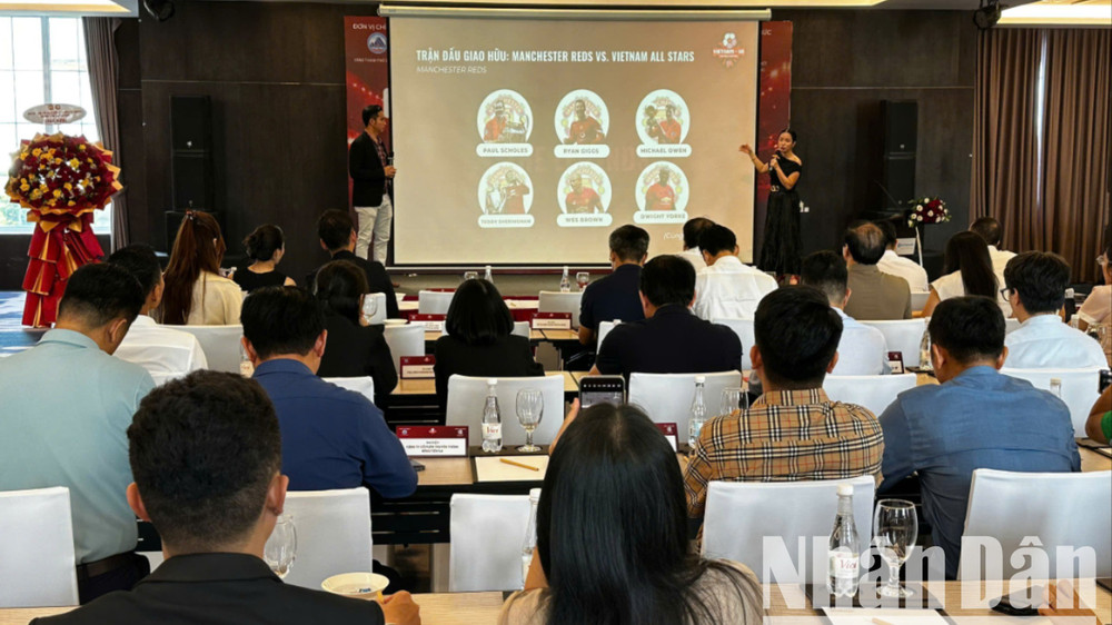 Quang cảnh buổi họp báo chiều ngày 6/6. (Ảnh: ANH ĐÀO)