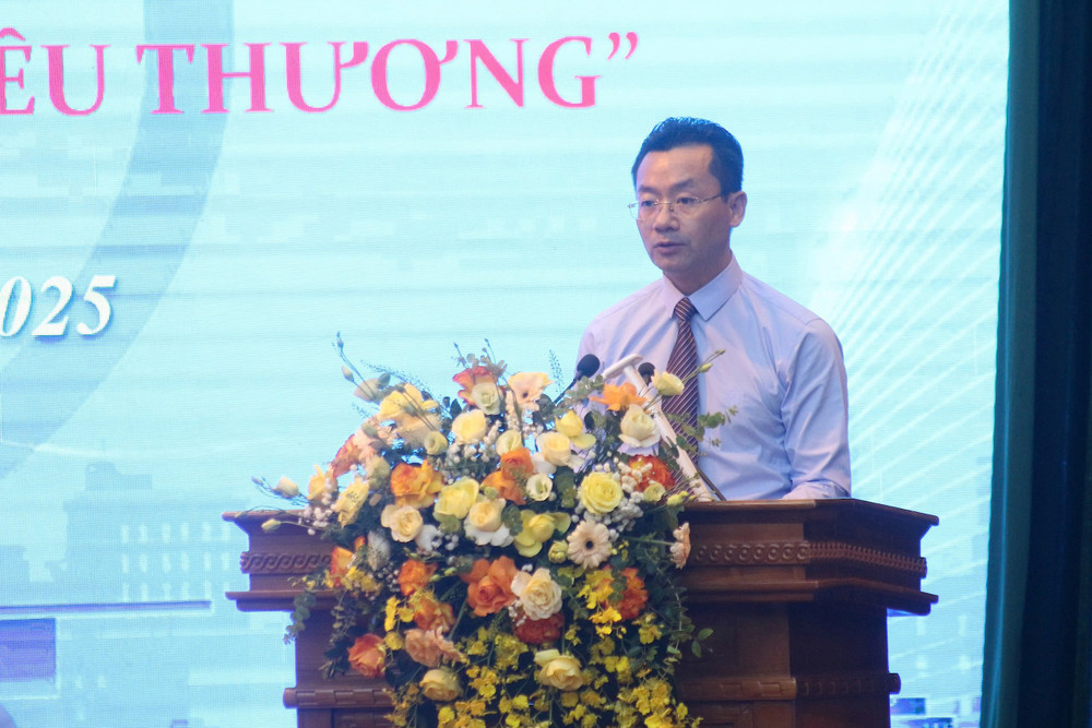 Phó Giám đốc Sở Văn hóa và Thể thao Hà Nội Phạm Xuân Tài phát biểu tại Hội nghị. tttt.jpg