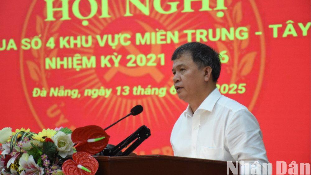 Phó Chủ nhiệm Ủy ban kiểm tra Trung ương Nguyễn Minh Quang phát biểu kết luận hội nghị. (Ảnh: ANH ĐÀO) dsc-9836-1852.jpg
