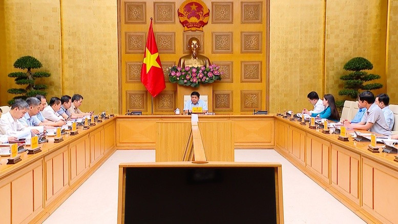 Phó Thủ tướng Nguyễn Chí Dũng chủ trì cuộc họp Ban Chỉ đạo xây dựng Đề án về Phát triển kinh tế Nhà nước theo hướng nâng cao hiệu quả kinh tế Nhà nước. (Ảnh: VGP)