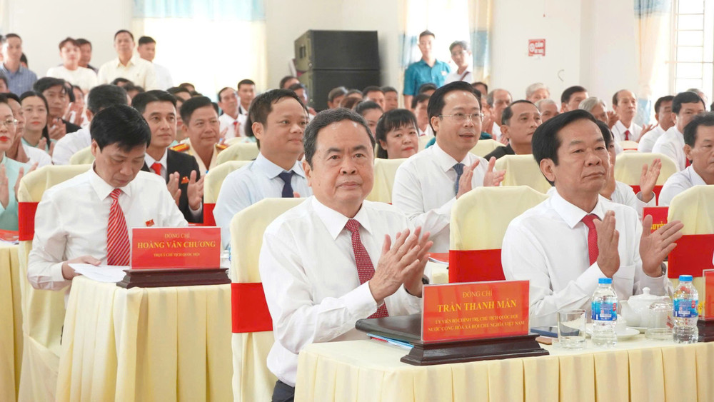 Chủ tịch Quốc hội Trần Thanh Mẫn tham dự Đại hội xã Thạnh Xuân, thành phố Cần Thơ. anh-3.jpg