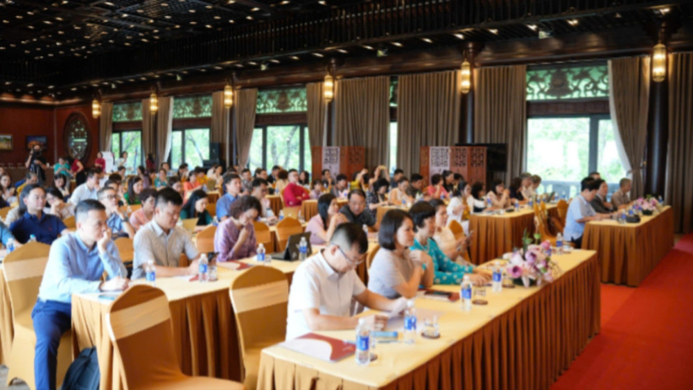 Các đại biểu tham dự Diễn đàn. anh-3-423-1967.jpg