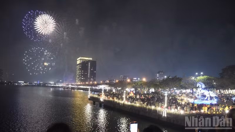 Thành phố Đà Nẵng đón khoảng 1,1 triệu lượt khách tham quan, du lịch dịp Tết Nguyên đán năm 2026. 