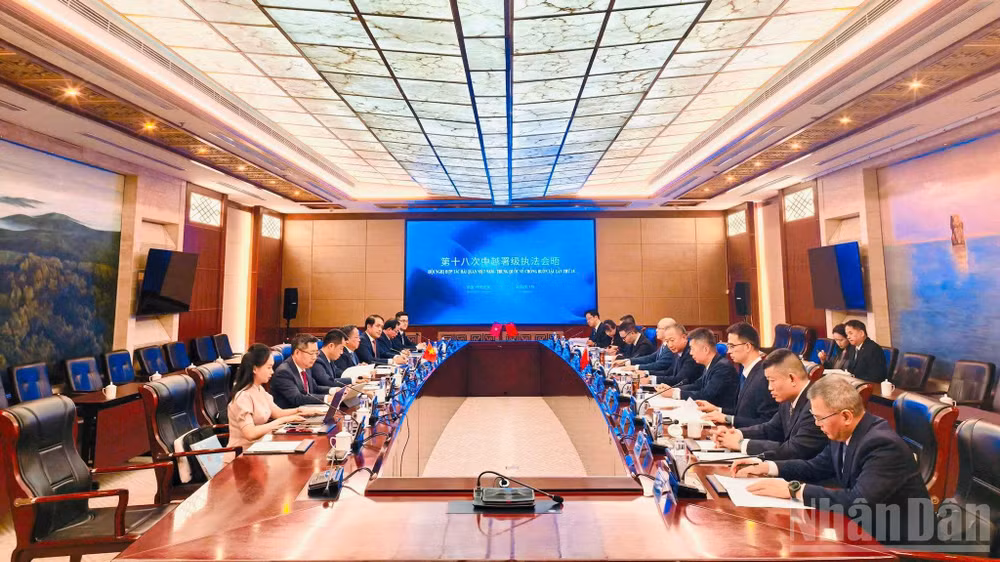 Hội nghị hợp t&aacute;c Hải quan Việt Nam-Trung Quốc về chống bu&ocirc;n lậu lần thứ 18 (th&aacute;ng 7/2026 tại Trung Quốc).