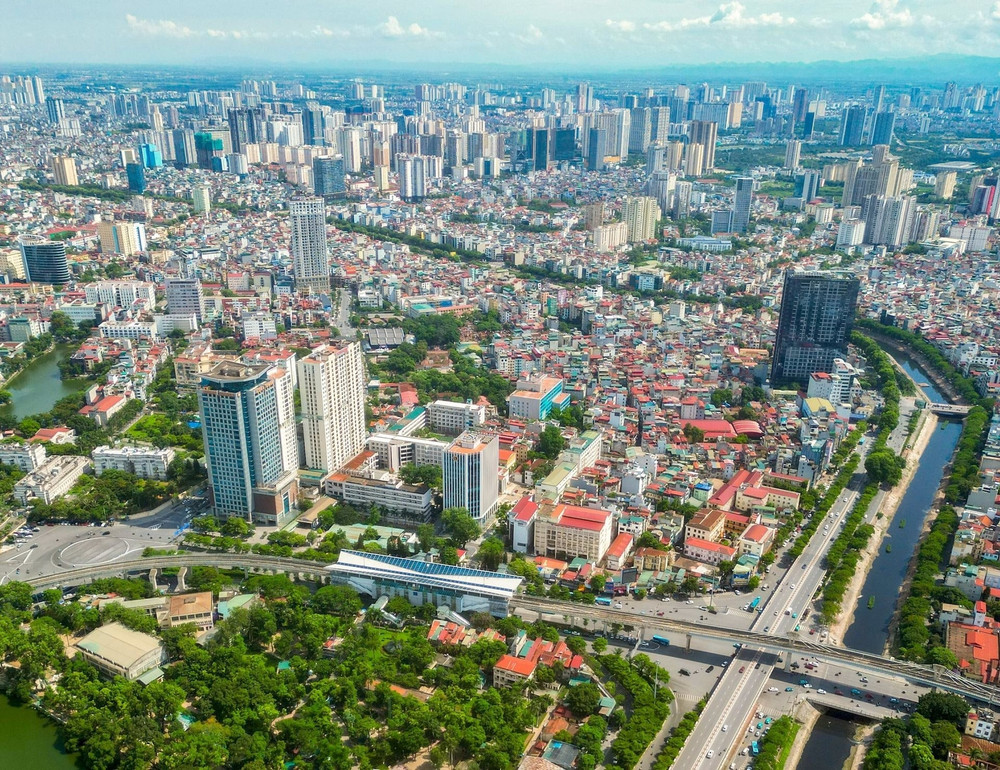 Việc các địa phương kịp thời theo dõi biến động giá đất trên thị trường để cập nhật, điều chỉnh phù hợp đóng vai trò quan trọng trong phát triển lành mạnh của thị trường bất động sản. (Ảnh THẾ ĐẠI)