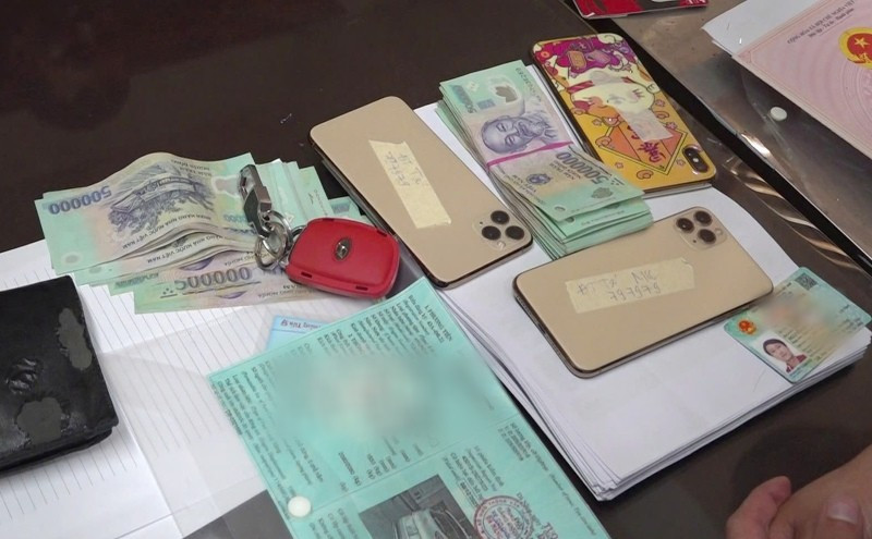 Tang vật thu giữ trong chuyên án. (Ảnh: Công an cung cấp) a2.jpg