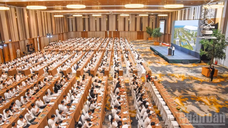 ndo_br_2-elevate-your-corporate-events-at-ariyana-convention-centre-danang-1-243.jpg