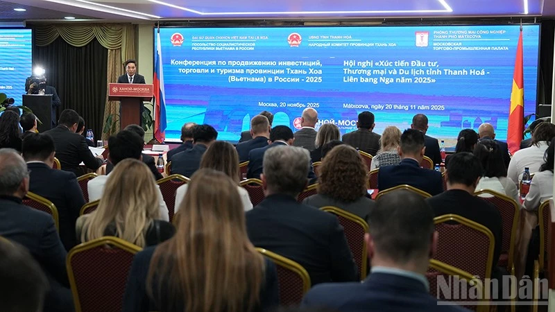 Bí thư Tỉnh ủy Thanh Hóa Nguyễn Doãn Anh phát biểu khai mạc hội nghị.