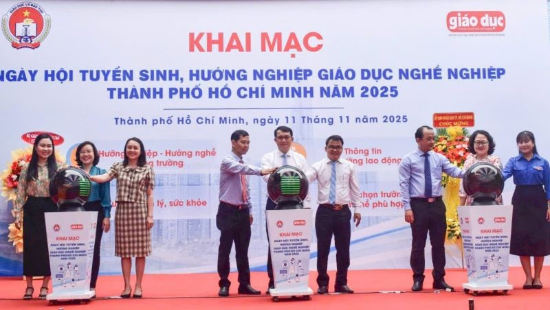 Nghi thức khai mạc Ngày hội hướng nghiệp Thành phố Hồ Chí Minh năm 2025.
