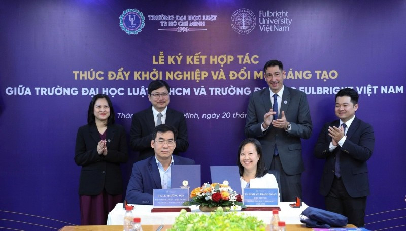 Trường đại học Fulbright Việt Nam và Trường đại học Luật Thành phố Hồ Chí Minh ký kết biên bản ghi nhớ hợp tác.