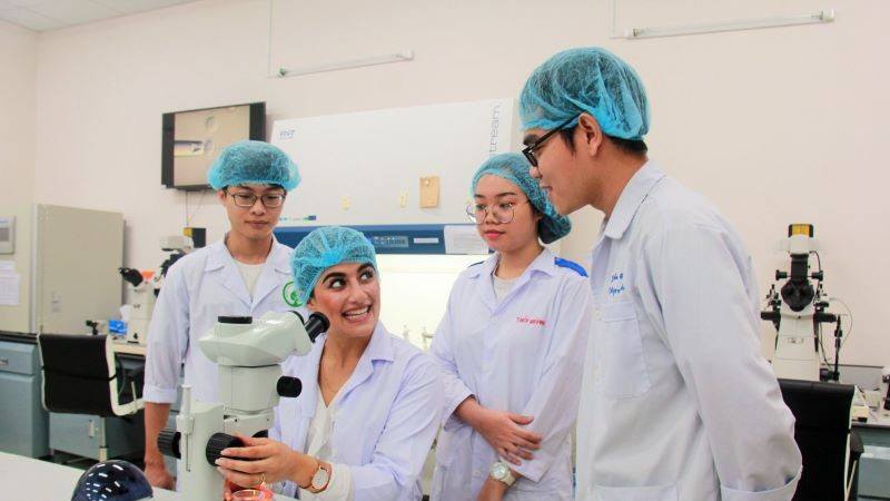 Hoạt động nghiên cứu khoa học tại Đại học Quốc gia Thành phố Hồ Chí Minh.