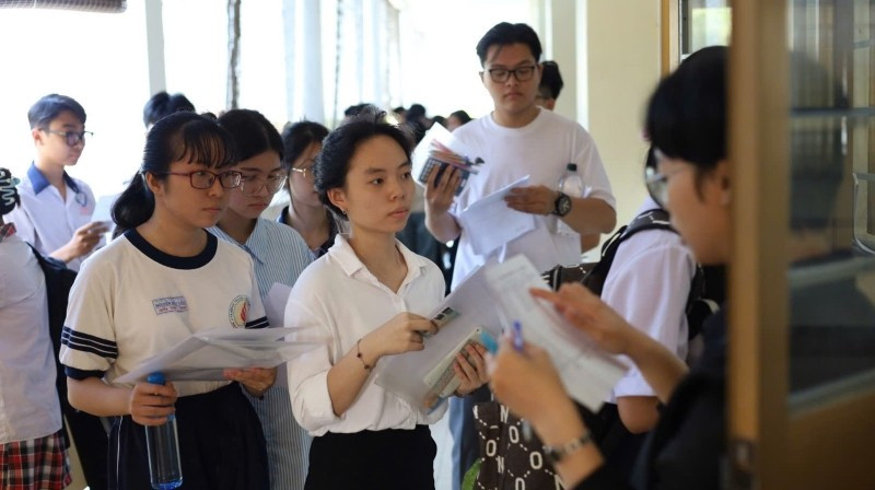 Thí sinh tham gia Kỳ thi Đánh giá năng lực Đại học Quốc gia Thành phố Hồ Chí Minh