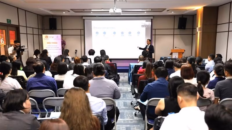 Quang cảnh hội thảo.