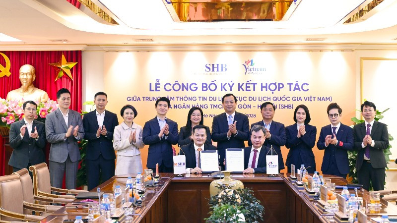 Lễ công bố ký kết hợp tác giữa Trung tâm Thông tin du lịch và Ngân hàng SHB.