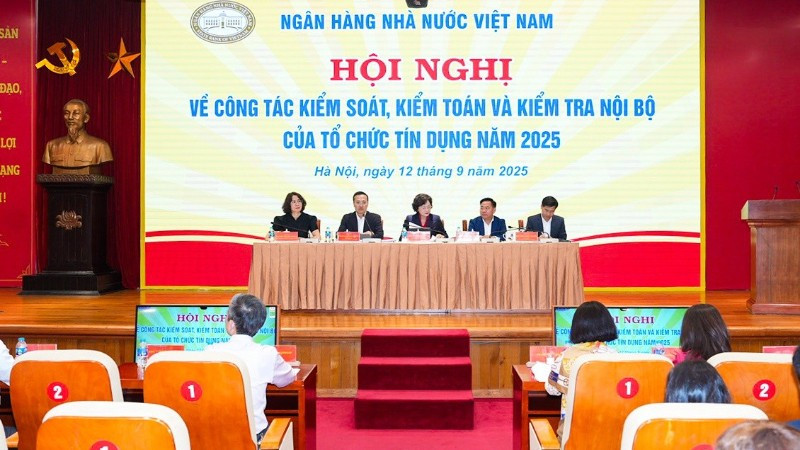 Toàn cảnh Hội nghị.