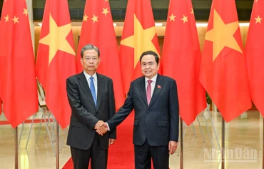 Chủ tịch Quốc hội Trần Thanh Mẫn và Ủy viên trưởng Nhân đại toàn quốc Trung Quốc Triệu Lạc Tế.