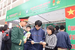 Tìm hiểu thông tin tuyển sinh trường quân đội tại Ngày hội tuyển sinh, hướng nghiệp 2026 (Ảnh: MTA)