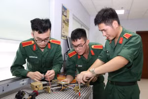 Học viên học tập, nghiên cứu tại Học viện Kỹ thuật quân sự. (Ảnh minh họa: Học viện Kỹ thuật quân sự)