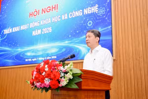 Thứ trưởng Giáo dục và Đào tạo Phạm Quang Hưng phát biểu tại Hội nghị triển khai hoạt động khoa học và công nghệ năm 2026. (Ảnh: NGUYỄN MẠNH)
