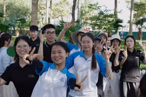 Sinh viên, học viên Học viện Hành chính và Quản trị công.