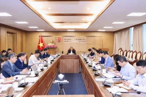 Bộ Giáo dục và Đào tạo tổ chức họp Ban Chỉ đạo cuộc thi nghiên cứu khoa học, kỹ thuật cấp quốc gia dành cho học sinh trung học cơ sở, trung học phổ thông năm học 2025-2026.