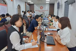 Tại Trung tâm phục vụ hành chính công phường Phố Hiến, tỉnh Hưng Yên