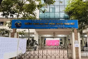 Trường trung học phổ thông chuyên Ngoại ngữ