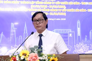 Ông Bùi Thanh Giang, Tổng Giám đốc Tổng Công ty Cấp nước Sài Gòn-Trách nhiệm hữu hạn một thành viên nhấn mạnh: Từ năm 2016, Thành phố Hồ Chí Minh đạt chỉ tiêu 100% hộ dân được cung cấp nước sạch.