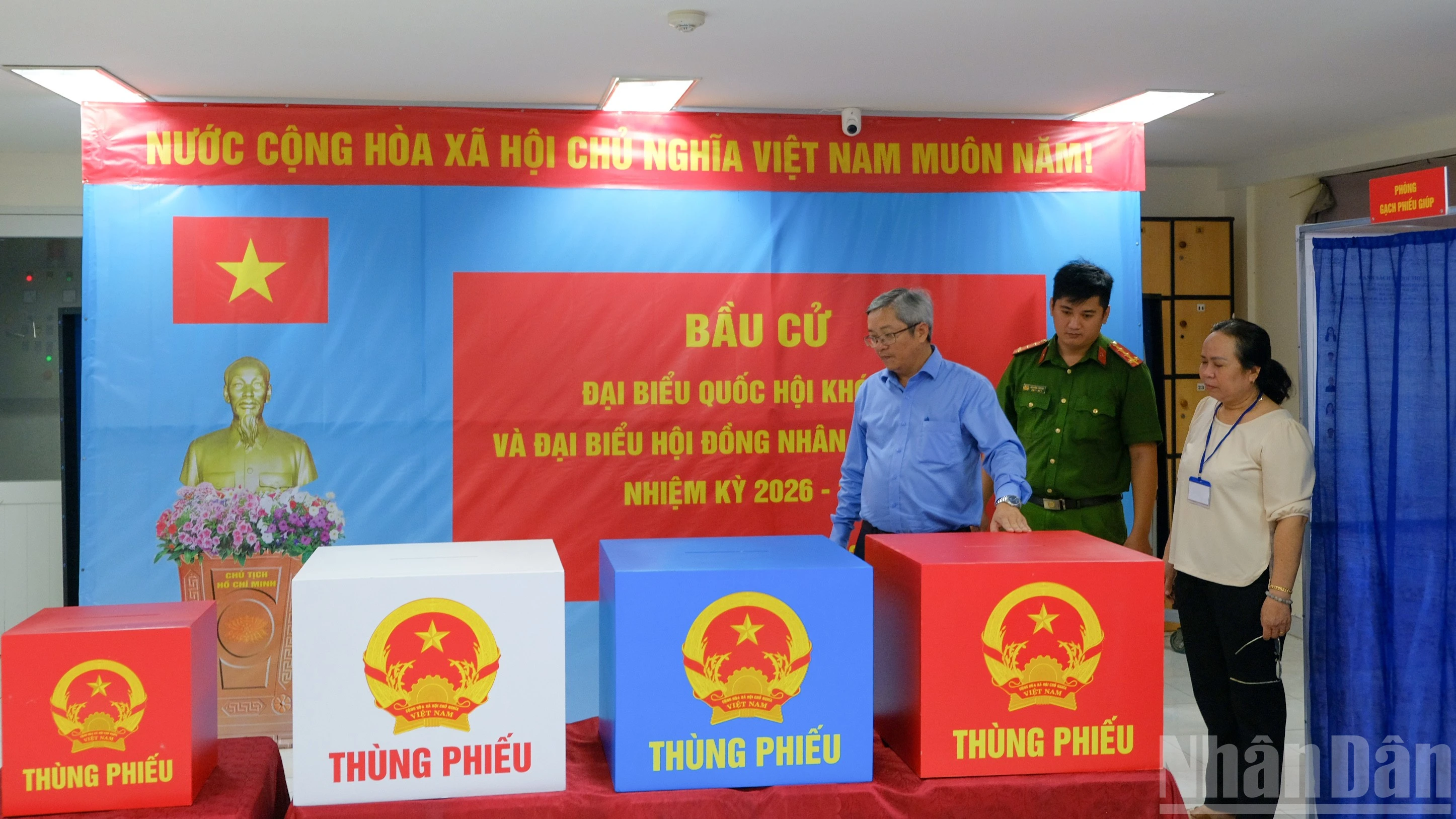 TP.HCM khẩn trương hoàn tất công tác chuẩn bị cho ngày bầu cử 15/3