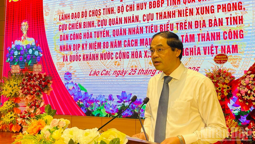Đồng chí Trịnh Xuân Trường, Bí thư Tỉnh ủy Lào Cai phát biểu tại buổi lễ. (Ảnh: THANH SƠN)