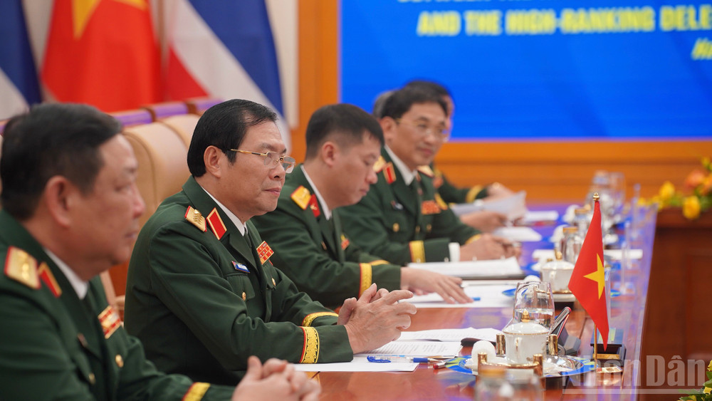 Đoàn Việt Nam bày tỏ vui mừng khi chứng kiến hợp tác quốc phòng giữa Việt Nam và Thái Lan thời gian qua ngày càng đi vào chiều sâu, thiết thực và hiệu quả, nổi bật trên các lĩnh vực. ndo_br_dsc01872.jpg