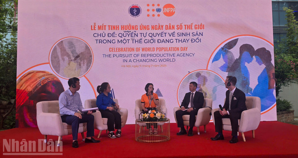 Đối thoại về quyền tự quyết trong sinh sản, với nhiều ý kiến từ nhiều góc độ xã hội. ndo_bl_z6795202301708-5f706d0aac32f16a09caf45bfd3edb8d.jpg