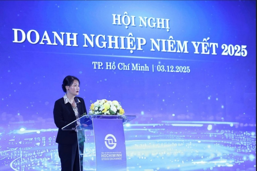 Bà Nguyễn Thị Việt Hà – Quyền Chủ tịch Sở Giao dịch Chứng khoán TP Hồ Chí Minh: 2025 là một năm đặc biệt, khi thị trường chứng khoán Việt Nam kỷ niệm tròn 25 năm chính thức đi vào hoạt động, đồng thời cũng là chặng đường 25 năm “Nâng giá trị, vững niềm tin” của HoSE.