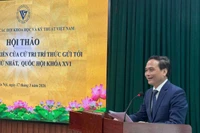 Phó Giáo sư, Tiến sĩ Phạm Ngọc Linh, Phó Chủ tịch Liên hiệp Hội Việt Nam phát biểu tại hội thảo. (Ảnh: BÍCH LIÊN)