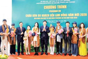 Lâm Đồng chào đón những du khách đầu tiên đến tham quan địa phương năm 2026.