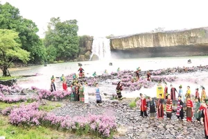 Đắk Lắk kêu gọi thu hút đầu tư phát triển du lịch cảnh quan, sinh thái, môi trường và truyền thống văn hóa.