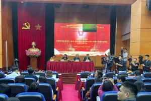 Quang cảnh họp báo.