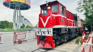 Tuyến đường sắt chạy qua thành phố Hải Phòng.