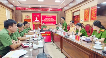 Lãnh đạo các đơn báo cáo kết quả thực hiện nhiệm vụ được phân công để chương trình diễn ra thành công tốt đẹp.