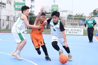 Các cầu thủ thi đấu tại Vòng chung kết giải.