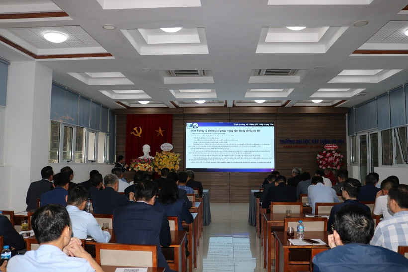 Hội thảo khoa học kinh nghiệm quốc tế trong quản lý, vận hành, khai thác đường cao tốc và đề xuất ứng dụng tại Việt Nam.