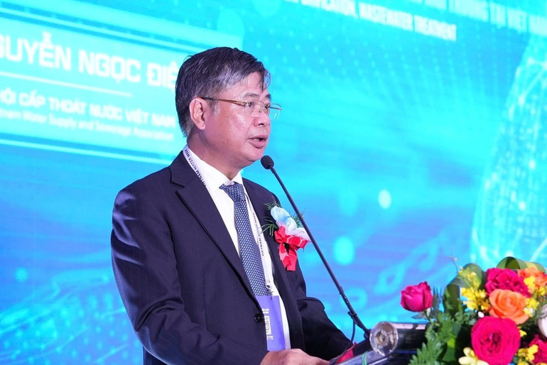 Ông Nguyễn Ngọc Điệp, Chủ tịch Hội Cấp Thoát nước Việt Nam phát biểu. cap-thoat-nuoc-4.jpg
