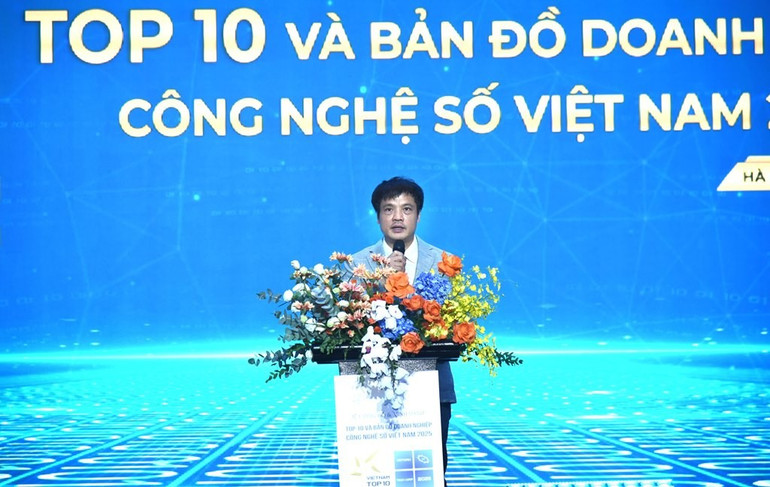 Na akci vystoupil pan Nguyen Van Khoa - předseda VINASA. gdd-1675.jpg
