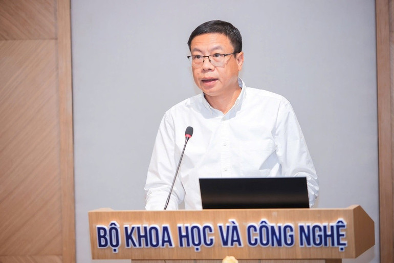 Theo Thứ trưởng Lê Xuân Định, việc Quốc hội thông qua 5 đạo luật lần này là bước cụ thể hóa mạnh mẽ các định hướng lớn của Nghị quyết 57-NQ/TW. tt-le-xuan-dinh.jpg